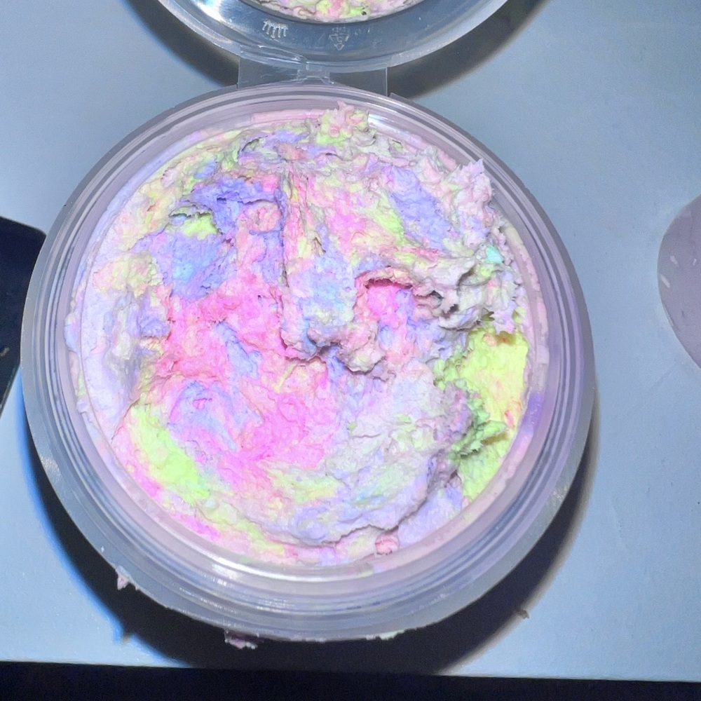BAZOOKA BUBBLEGUM Whipped Soap
